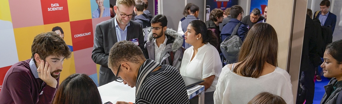 Le Forum Stages et Emplois 2019 de l’EPITA vu par les étudiants et les entreprises