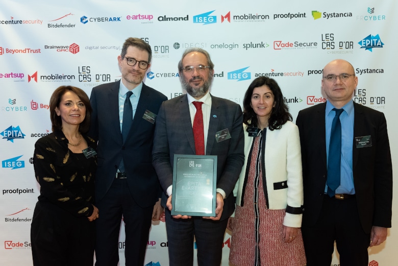 Cas d’OR de la Cybersécurité 2019 : l’EPITA récompensée pour Internet is a Biche !