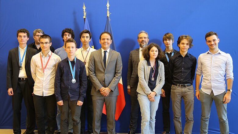 The International Olympiad in Informatics: award winners welcomed at Bercy