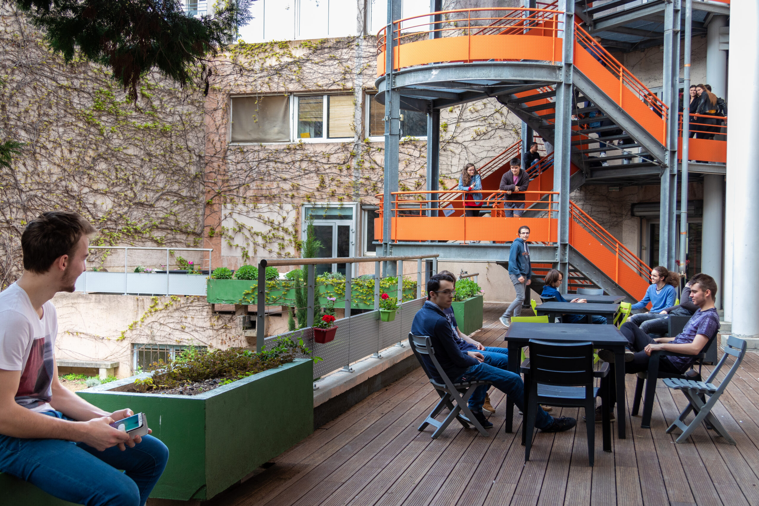 La terrasse du campus EPITA à Lyon