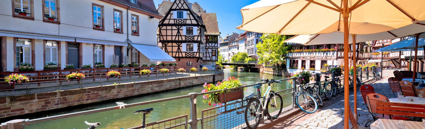 Une terrasse ensoleillé dans la Petite France